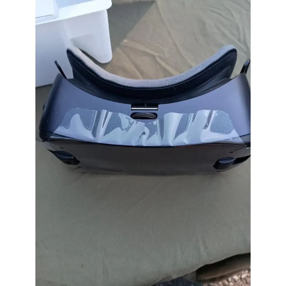 Samsung Gear VR SM-R323 Virtual Reality Headset USB-C Galaxy S6 S7 Edge Note 5